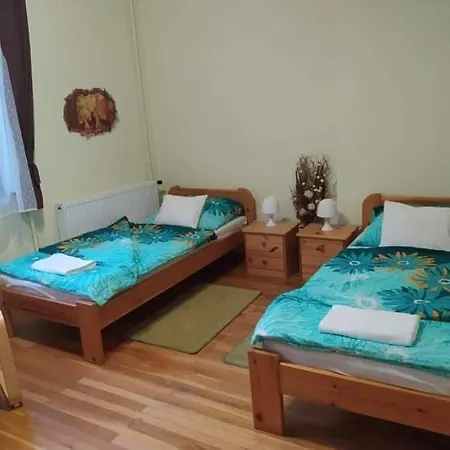 Apartment Hamvaskoi Vadaszhaz Pilismarot