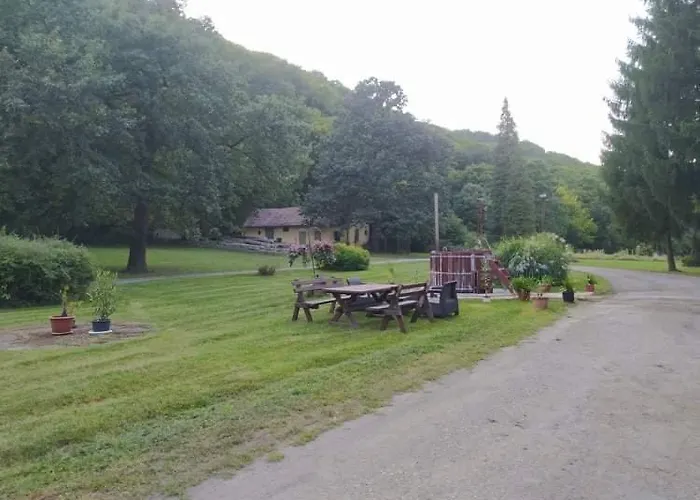 Hamvaskoi Vadaszhaz * Pilismarot